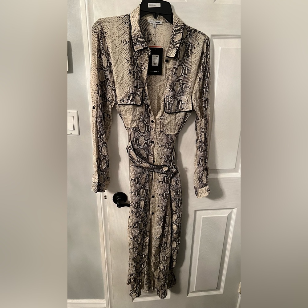 Fashion nova snake print dress